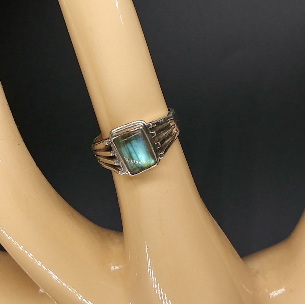 Beautiful multicolored sterling silver ring